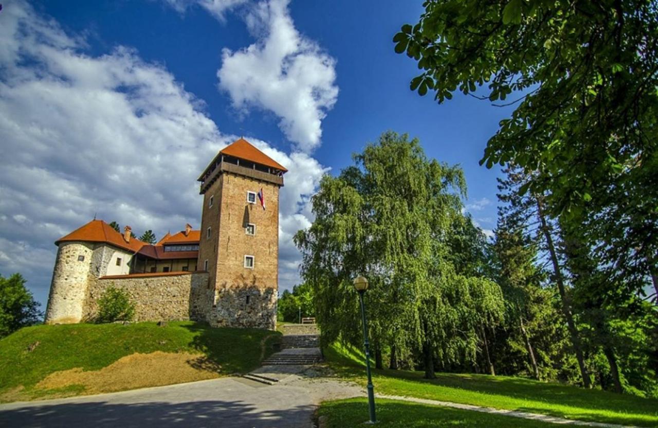 Apartman Anja Karlovac Exteriör bild